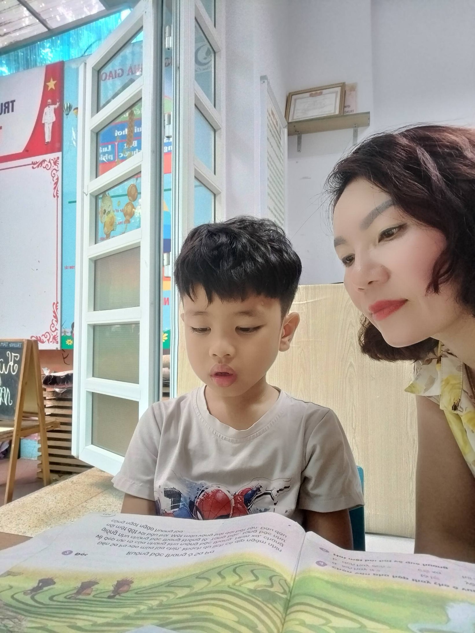 Giáo Dục Đặc Biệt Cho Trẻ Tự Kỷ: Những Điều Cần Biết