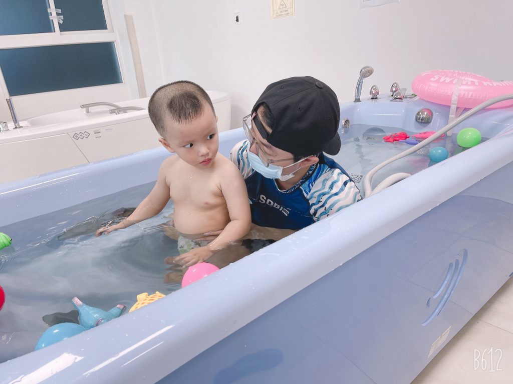 Thuỷ trị liệu nhi - Bệnh Viện Nhi Đồng Thành Phố